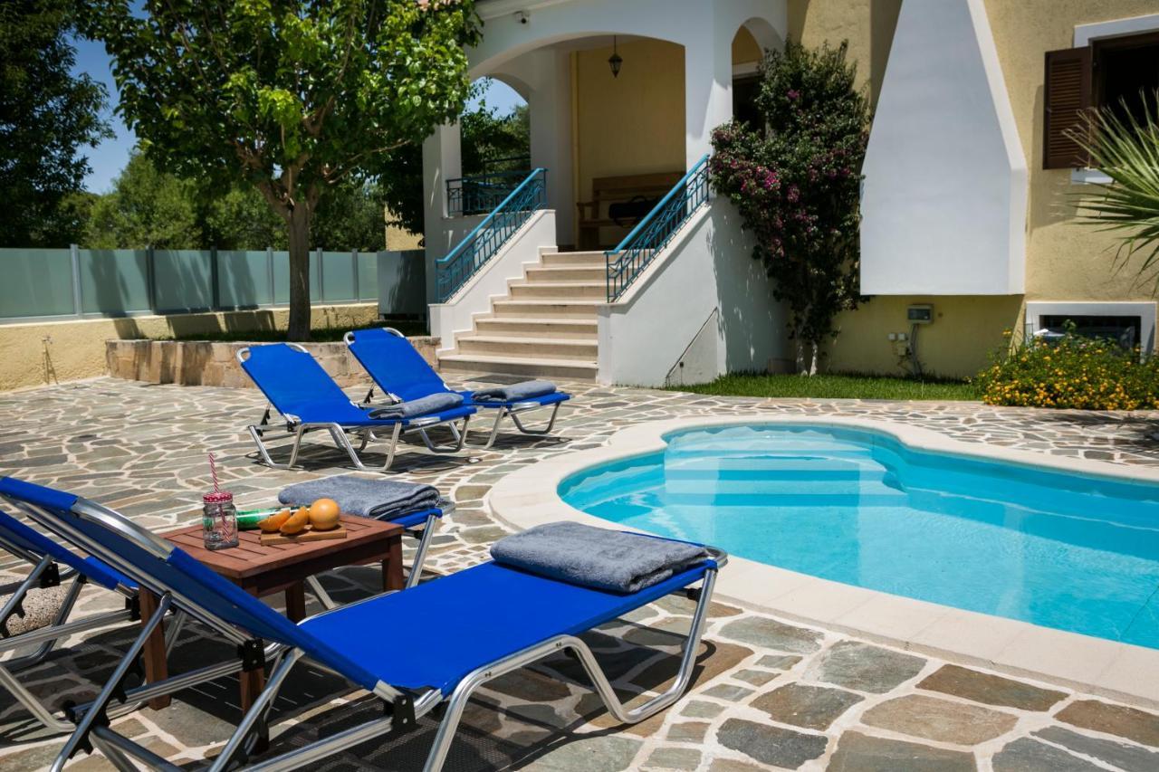 Villa Cara Metaxata Exterior photo